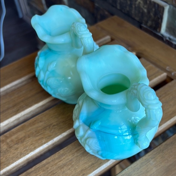 Vintage Avon Green Blue and White Floral Small Pitchers - Picture 4 of 12